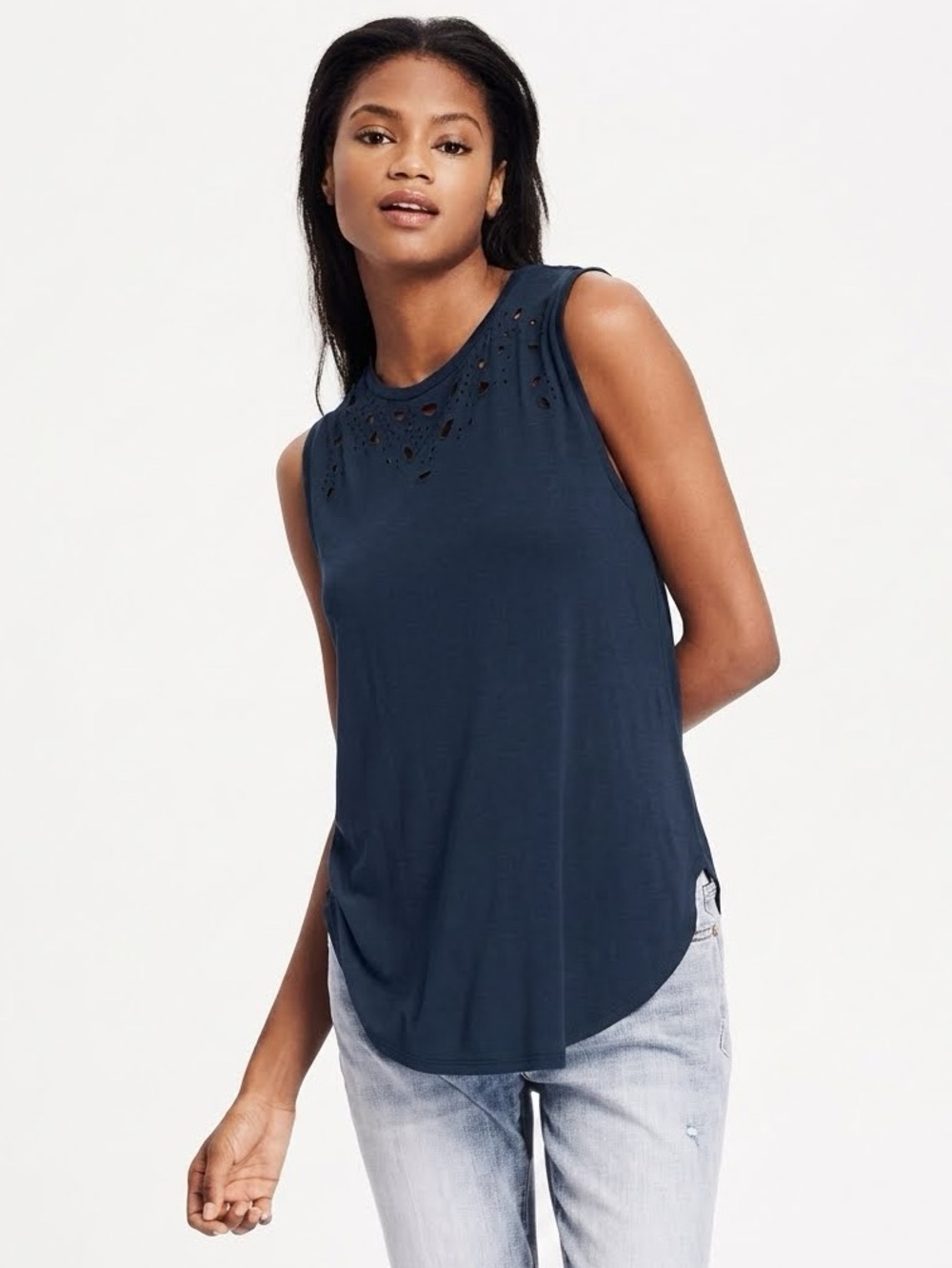 Old Navy | Relaxed Cut Out Sleeveless Top in Navy Size Medium